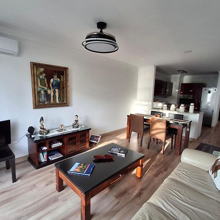 Apartamento Frente A La Playa Piso 2 埃斯特波纳 外观 照片