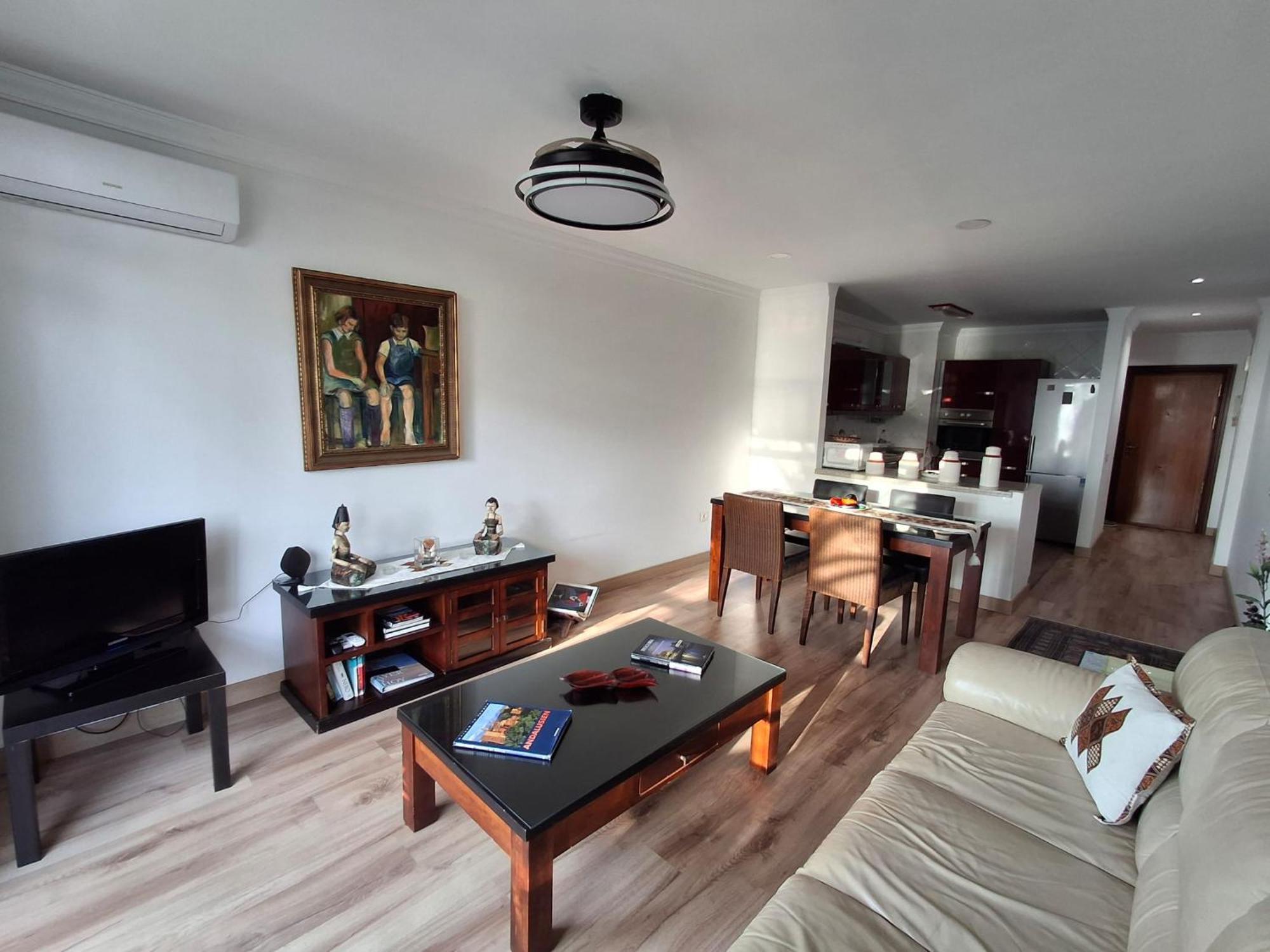 Apartamento Frente A La Playa Piso 2 埃斯特波纳 外观 照片